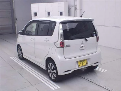 MITSUBISHI EK CUSTOM