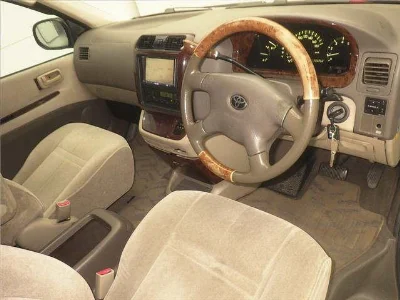 TOYOTA GRANVIA