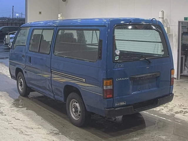 Nissan Caravan  с аукциона в Японии