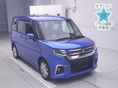 MITSUBISHI DELICA D2