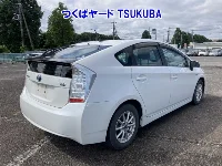 Цена авто Toyota Prius с аукционов Японии, номер кузова ZVW30, пробег 137 000, оценка 8