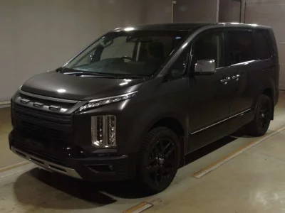 MITSUBISHI DELICA D5