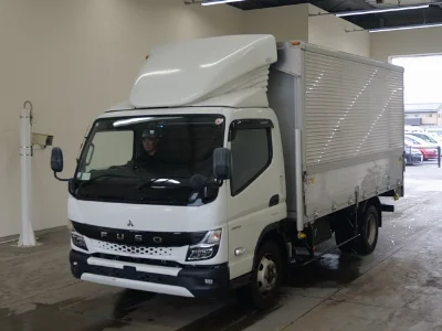 MITSUBISHI CANTER