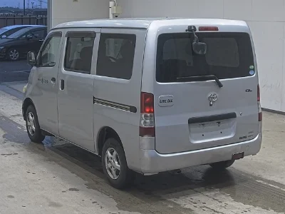 TOYOTA LITE ACE VAN