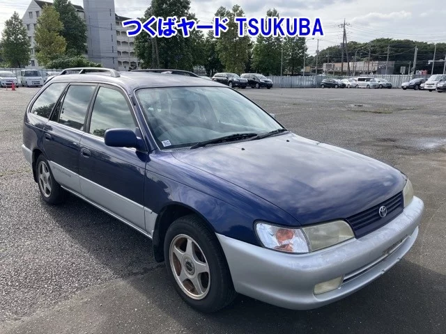 Toyota Corolla Touring Sports  с аукциона в Японии