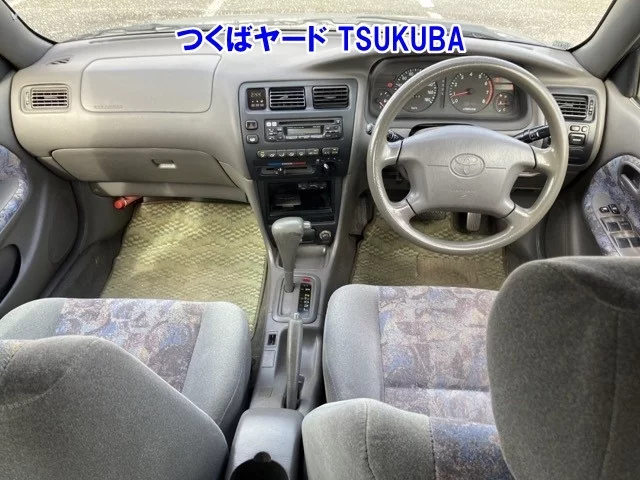 Toyota Corolla Touring Sports  с аукциона в Японии