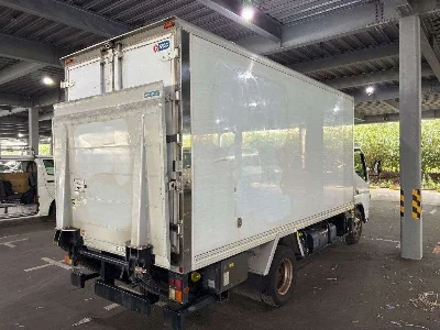 Nissan NT450 ATLAS