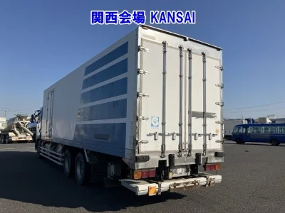 NISSAN DIESEL (UD) QUON
