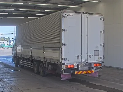ISUZU GIGA