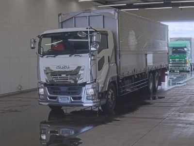 ISUZU GIGA
