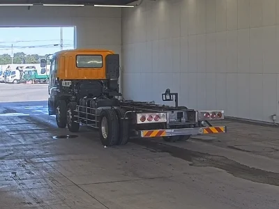 ISUZU GIGA
