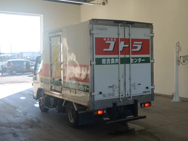 Mitsubishi Fuso Canter  с аукциона в Японии
