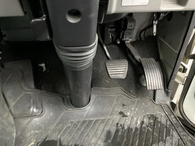 Mitsubishi Fuso Canter  с аукциона в Японии