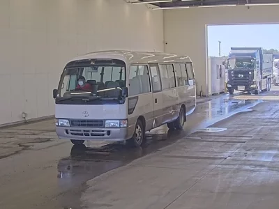 TOYOTA COASTER