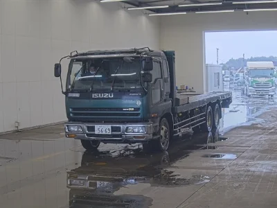 ISUZU GIGA