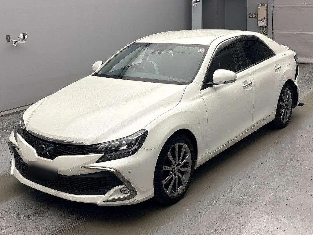 Toyota Mark X 2019