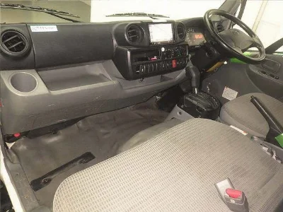 TOYOTA DYNA