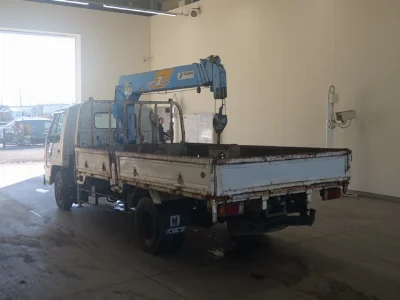Isuzu Elf
