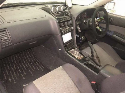NISSAN SKYLINE