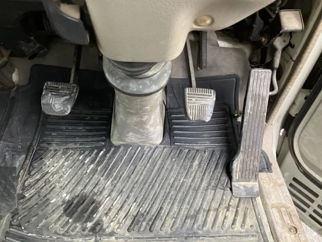 Toyota ToyoAce  с аукциона в Японии