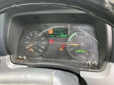 MITSUBISHI CANTER
