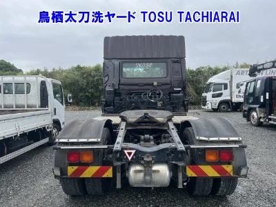 NISSAN DIESEL (UD) QUON