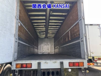 ISUZU GIGA