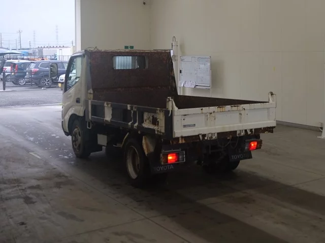Toyota ToyoAce  с аукциона в Японии