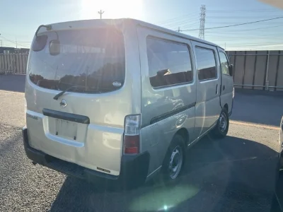 NISSAN CARAVAN