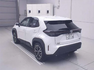 TOYOTA YARIS CROSS