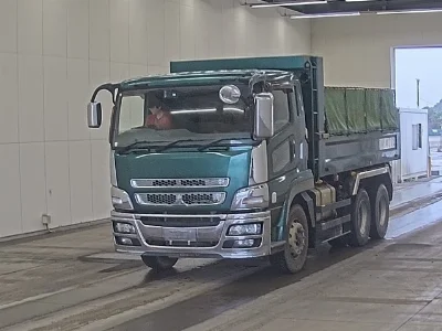 MITSUBISHI FUSO SUPER GREAT