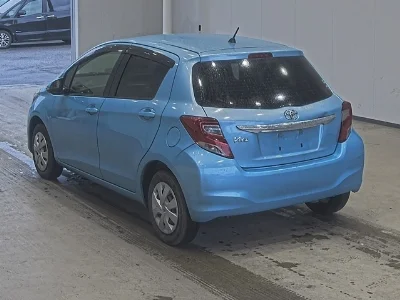 TOYOTA VITZ