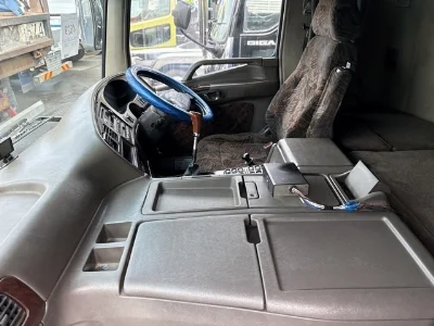 MITSUBISHI FUSO SUPER GREAT