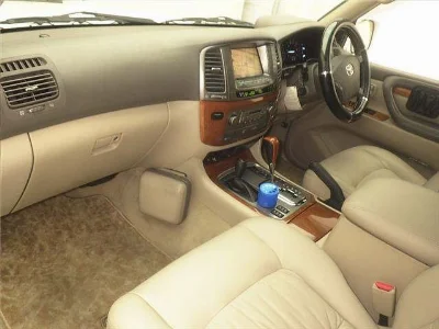 TOYOTA LAND CRUISER