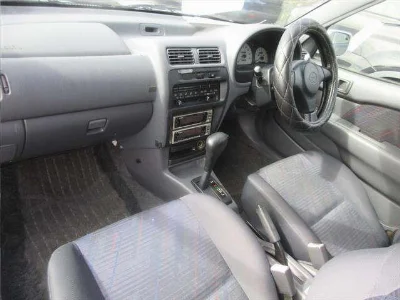 TOYOTA STARLET