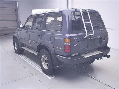 TOYOTA LAND CRUISER