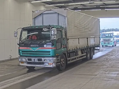 ISUZU GIGA