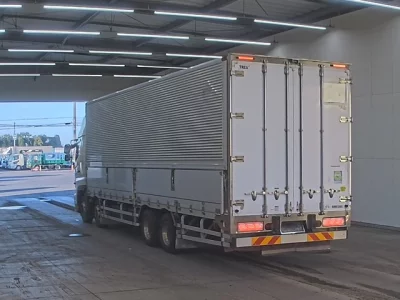 Hino PROFIA
