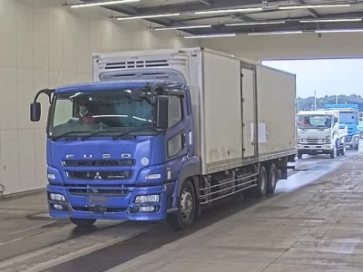 MITSUBISHI FUSO SUPER GREAT
