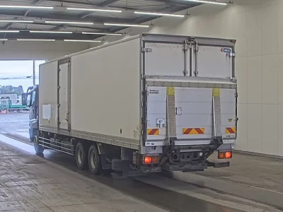 MITSUBISHI FUSO SUPER GREAT