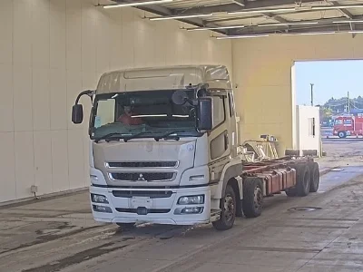 MITSUBISHI FUSO SUPER GREAT
