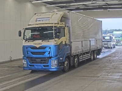 ISUZU GIGA