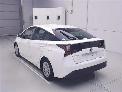 TOYOTA PRIUS, 2022 — лот японского аукциона
