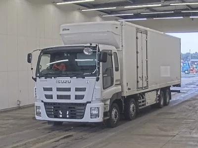 ISUZU GIGA