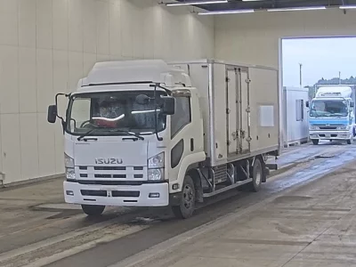 ISUZU FORWARD
