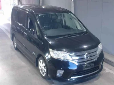 NISSAN SERENA