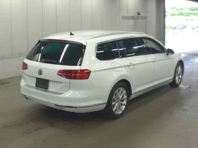 VOLKSWAGEN PASSAT VARIANT