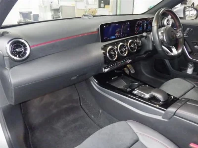 MERCEDES BENZ A CLASS