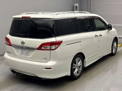 NISSAN QUEST