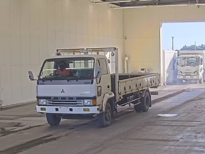 MITSUBISHI FUSO FIGHTER MIGNON